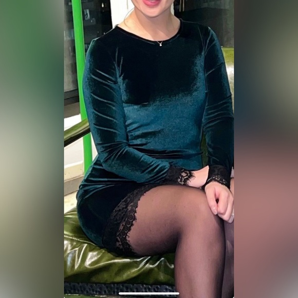 Velvet Dress - Picture 2 of 2